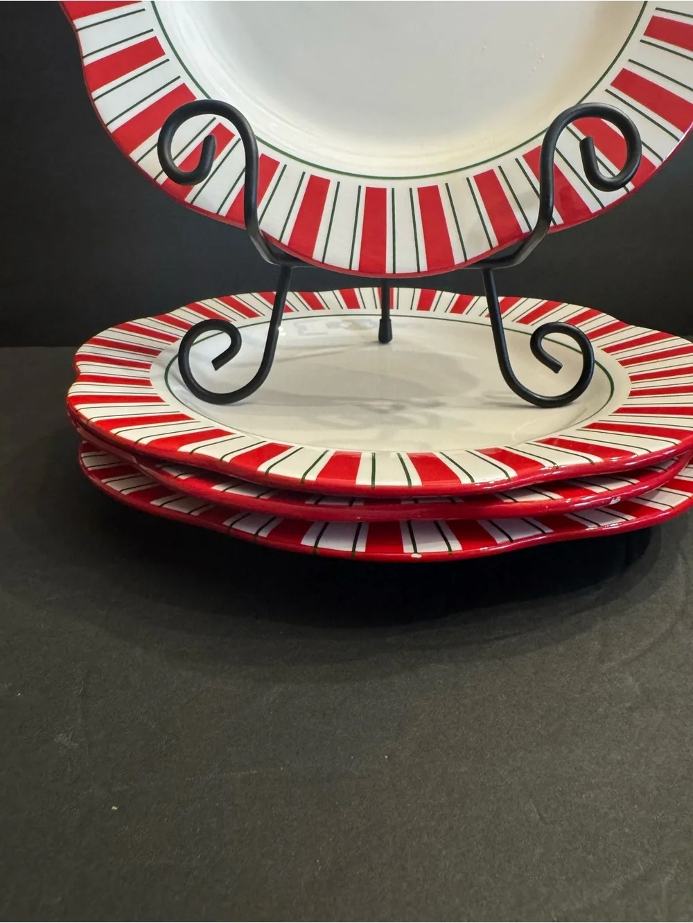1 Pier 1 Candy Cane Dinner Plate 11